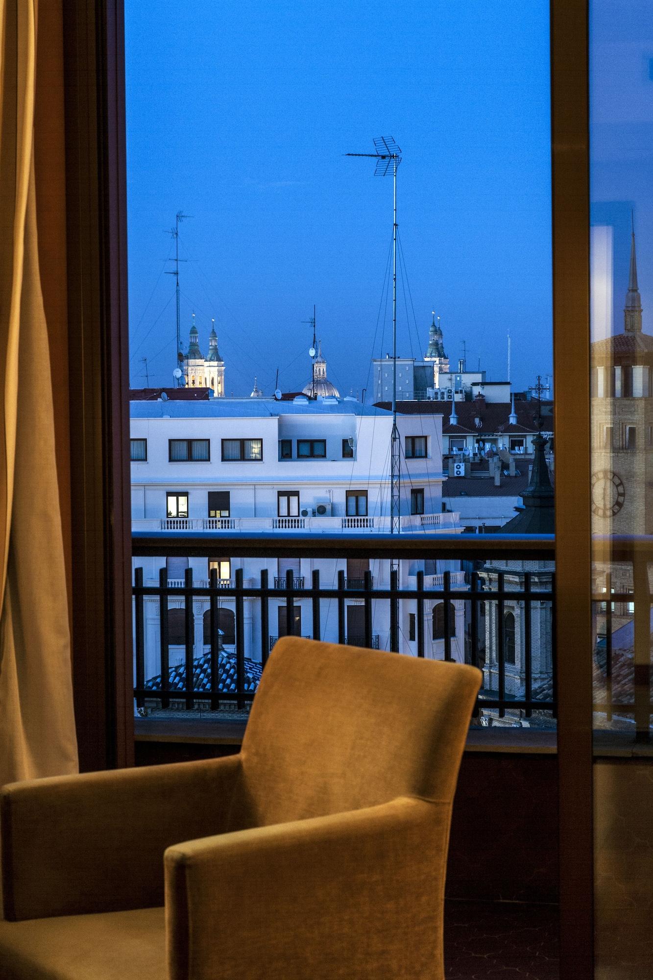 فندق زينيت دون يو سرقسطة المظهر الخارجي الصورة